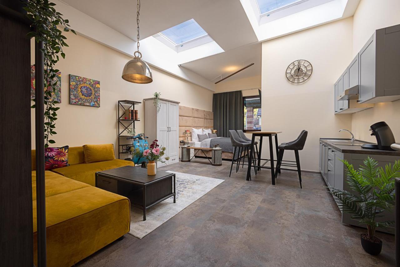 Fabric Apartments Dettingen an der Erms ภายนอก รูปภาพ